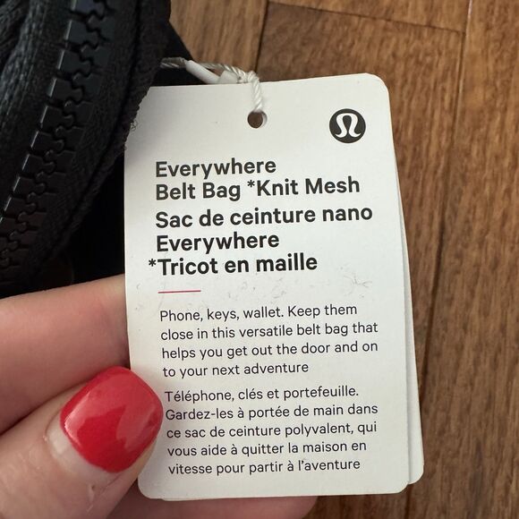 Lululemon Everywhere Belt Bag Black Knit Mesh 1L Fanny Pack Crossbody Purse NWT - Picture 7 of 15